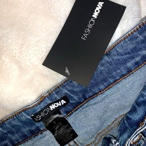 Fashion nova mom jeans with rips/distressed dark